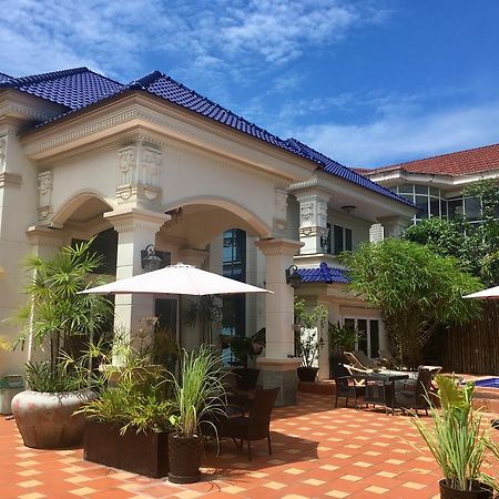 Villa D' Artagnan Hotel & Restaurant Sihanoukville Eksteriør billede