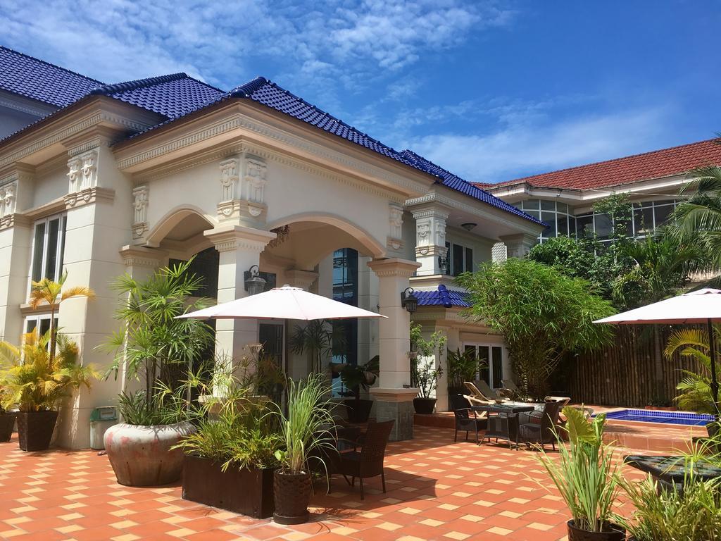 Villa D' Artagnan Hotel & Restaurant Sihanoukville Eksteriør billede